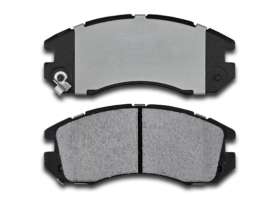 Передние тормозные колодки Gerat BPF032PG Low-metallic