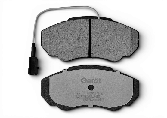 Передние тормозные колодки Gerat BPF318PG Low-metallic