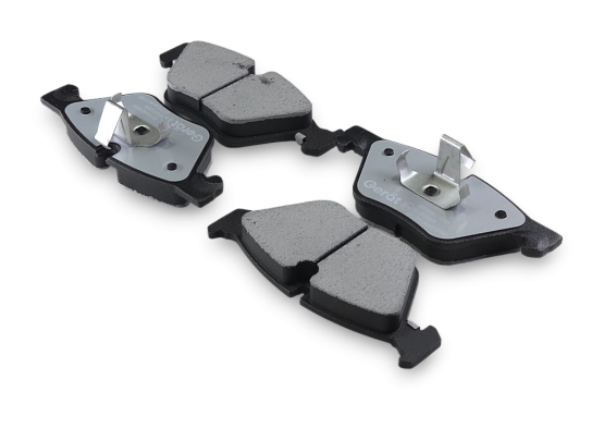 Тормозные колодки Gerat BPF276PG (передние) Low-metallic