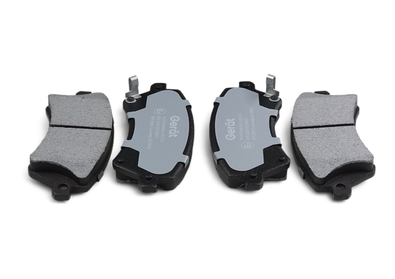Передние тормозные колодки Gerat BPF099PG Low-metallic