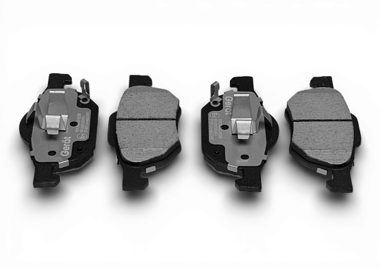 Тормозные колодки Gerat BPF063PG (передние) Low-metallic